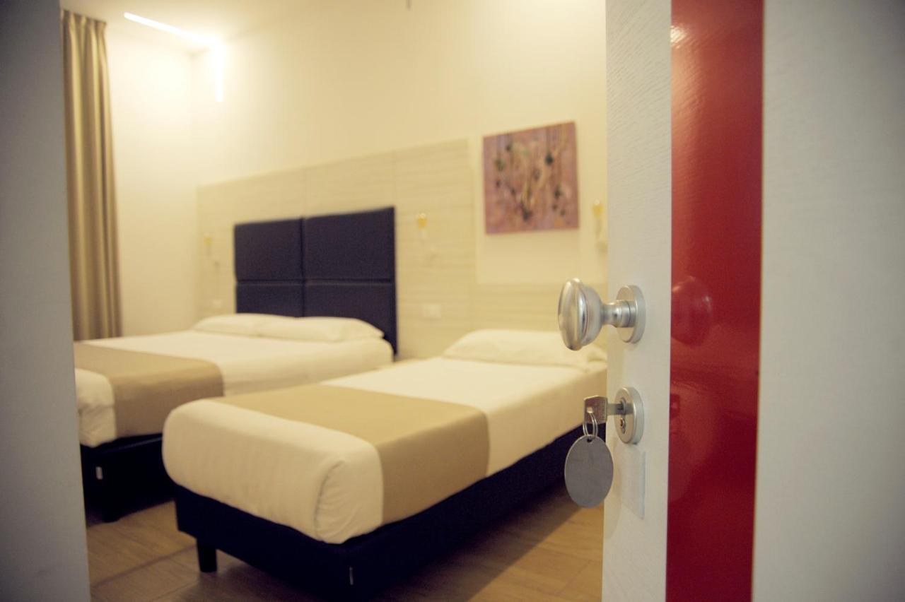 מילאנו Hotel Fioralba מראה חיצוני תמונה